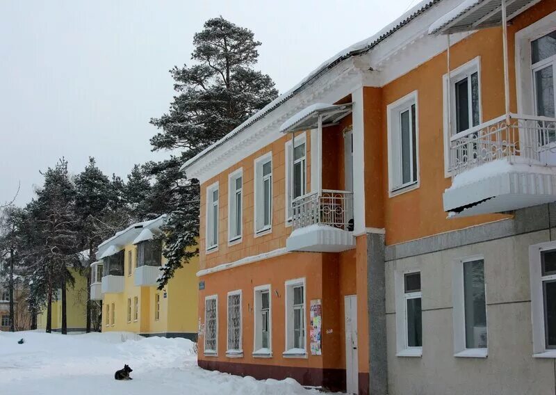 Парк волна среднеуральск. Стоит среднеуральск. Храм святителя мирликийского в среднеуральске. Среднеуральск храм николая чудотворца. Среднеуральск.
