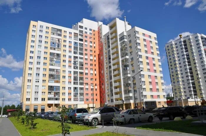 Белый жемчуг ул краснолесья. Краснолесья 123. краснолесье екатеринбург. краснолесья 17.