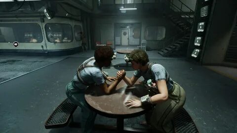 Outlast trials по сети