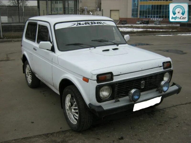 Niva 1993. Нива 21213 красная. В. Нива 2121 1993 года мотор 1. Ваз 2121 нива 1993.