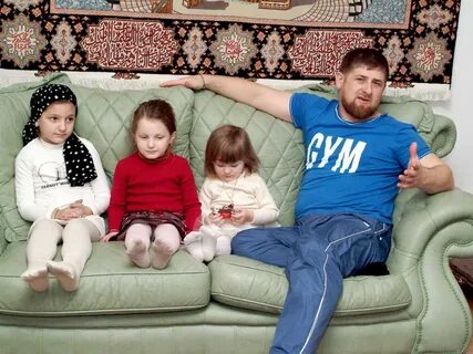 Сколько детей у кадыров 2024 год