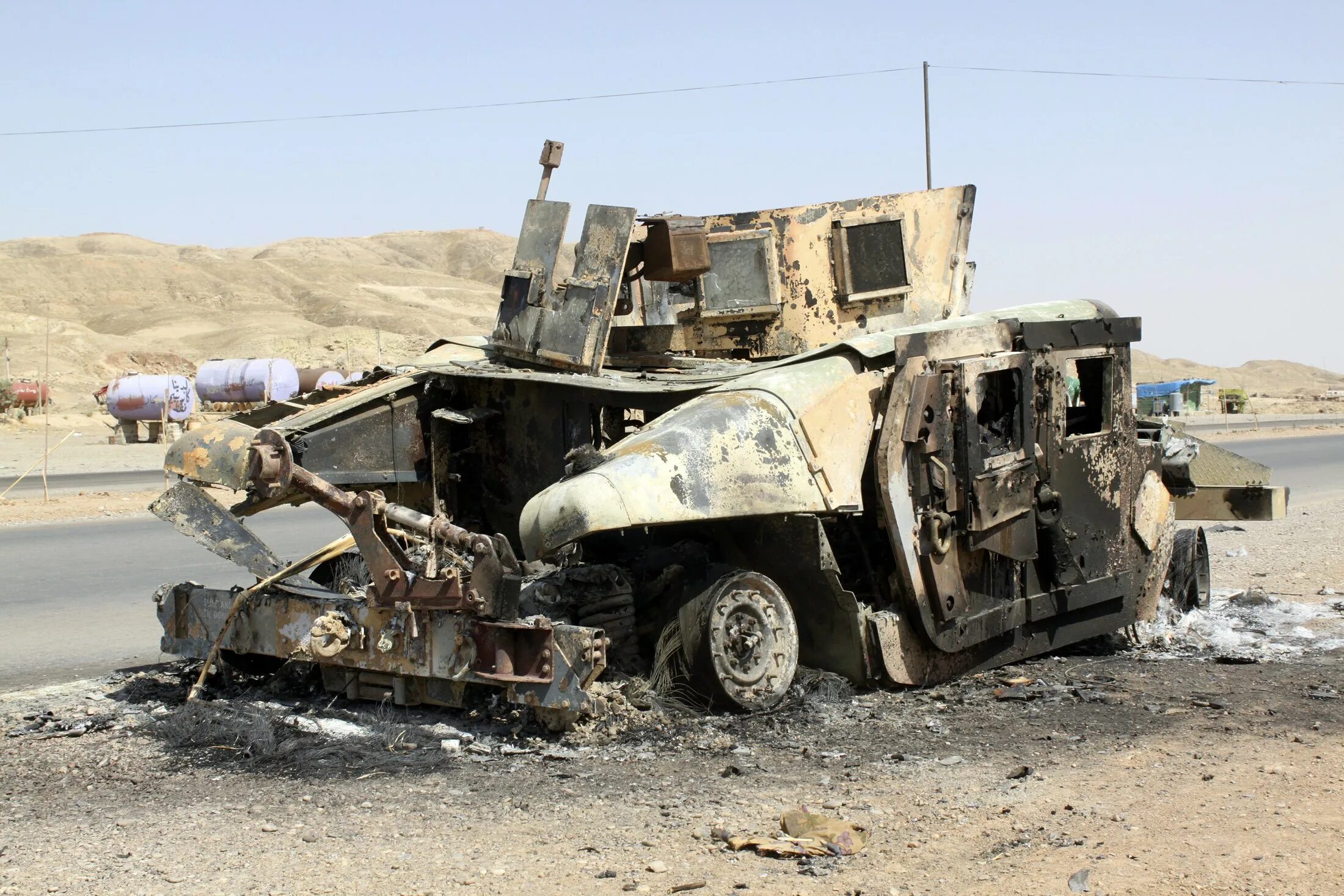 Военный Хамви в Ираке. М113 Хамви. Подбитая техника НАТО В Афганистане. Подбитые танки абрамс на украине