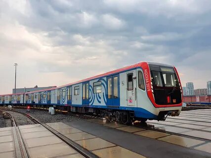 Поезд моска