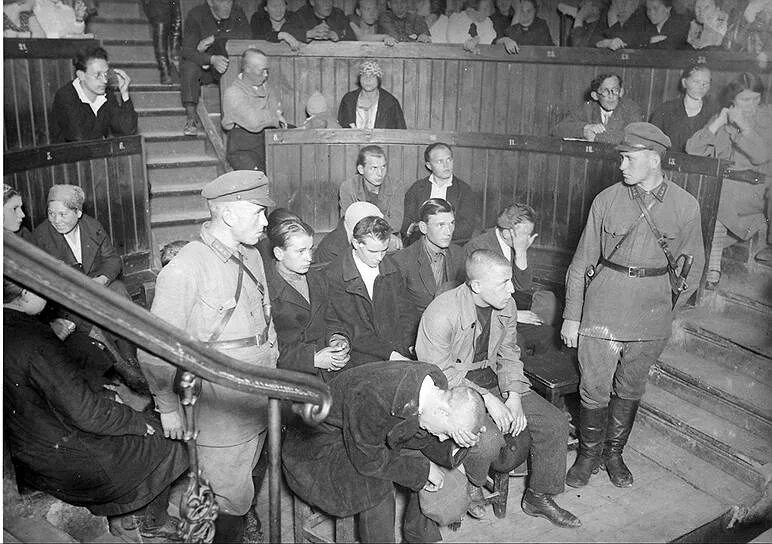 расстрелы буинцев в 1937. расстрелы 1937. нквд сталинских репрессий. расстрел репрессированных. золотая гора челябинск могилы.