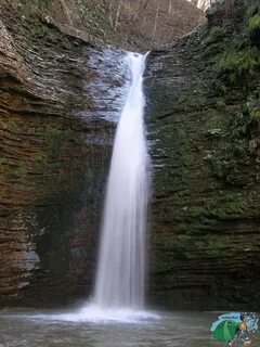 Водопады около