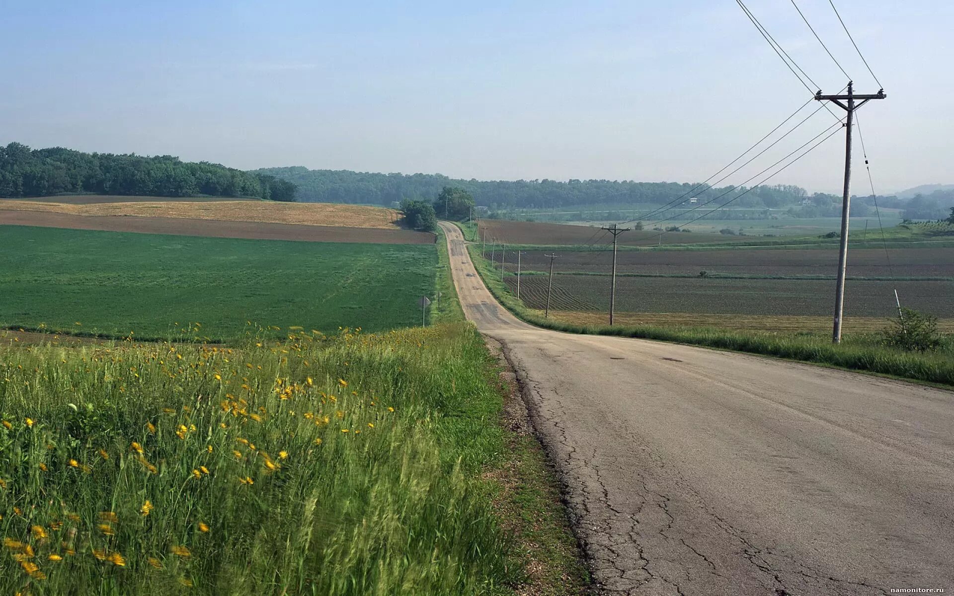 Сельская дорога. Дорога в селе. Дороги в селе. Деревенская дорога.