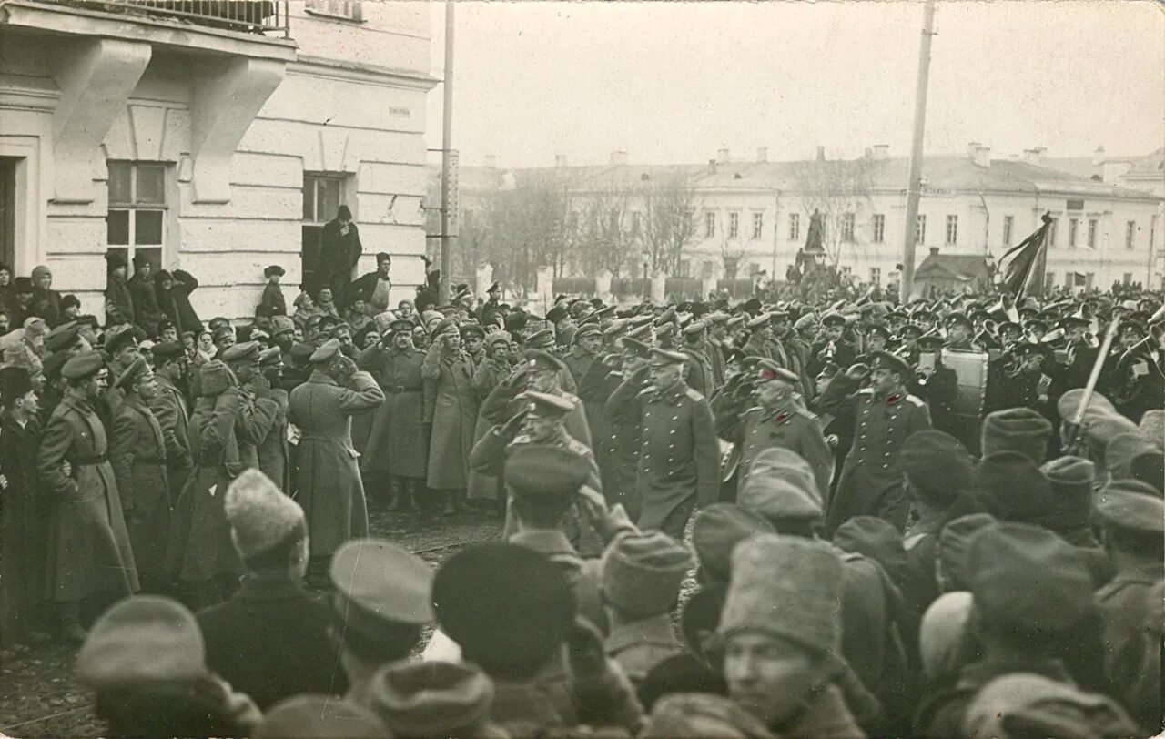 Улица февральской революции. Псков революция 1917. Псков в октябре 1917 году. Революция 1917 Петрозаводск.