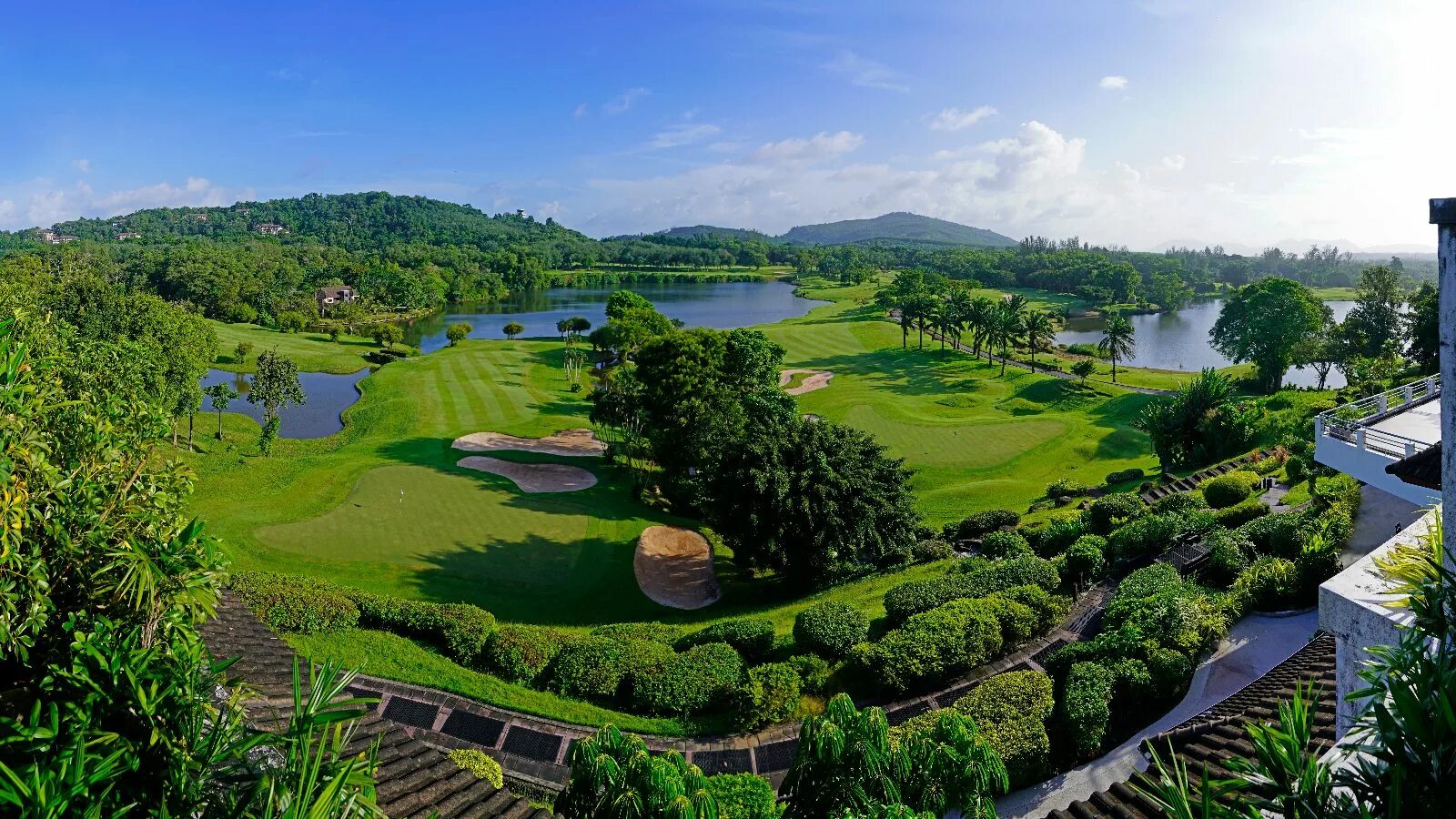 Blue canyon. Лагуна гольф Пхукет. Blue Canyon Country Club Phuket. Loch Golf Phuket. Golf Phuket Country Club.