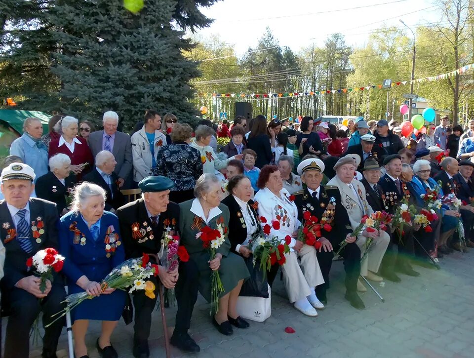 Арзамас 9 мая. Арзамасский филиал маи. 9 мая арзамас. Арзамас 9 мая. День победы арзамас.