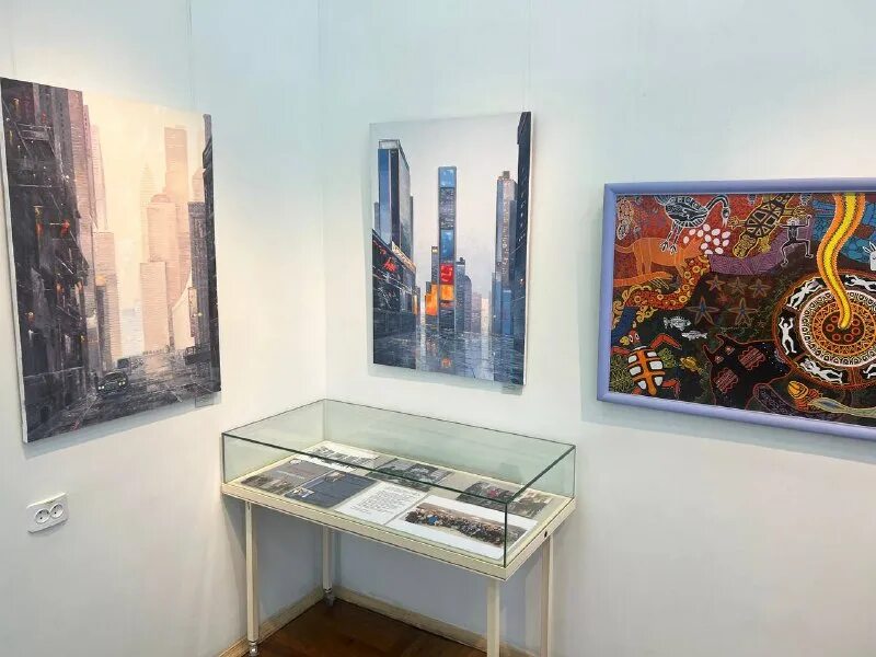 Выставочный зал тверь. Выставочный зал на советской тверь. Выставочный зал на советской тверь. Тверской городской музейно-выставочный центр. Тверской выставочный зал.