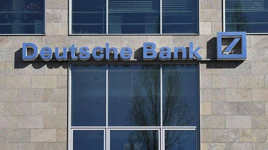 Credit suisse bank швейцария. Deutsche bank trust. Deutsche bank trust. Немецкий банк. Deutsche bank staff.