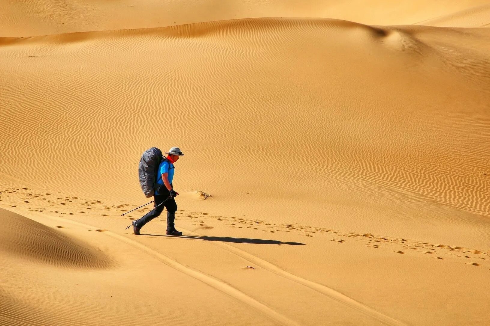 Sand walk