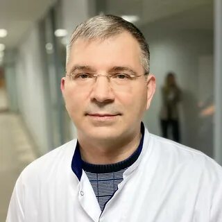 Врач дерматоонколог