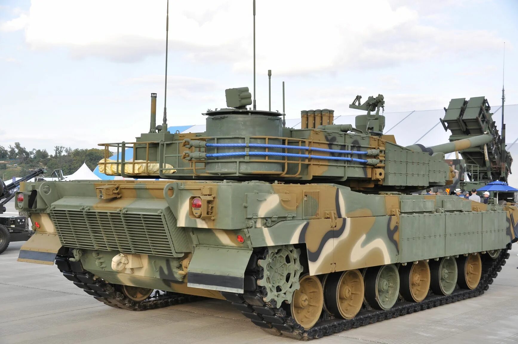 Tank c