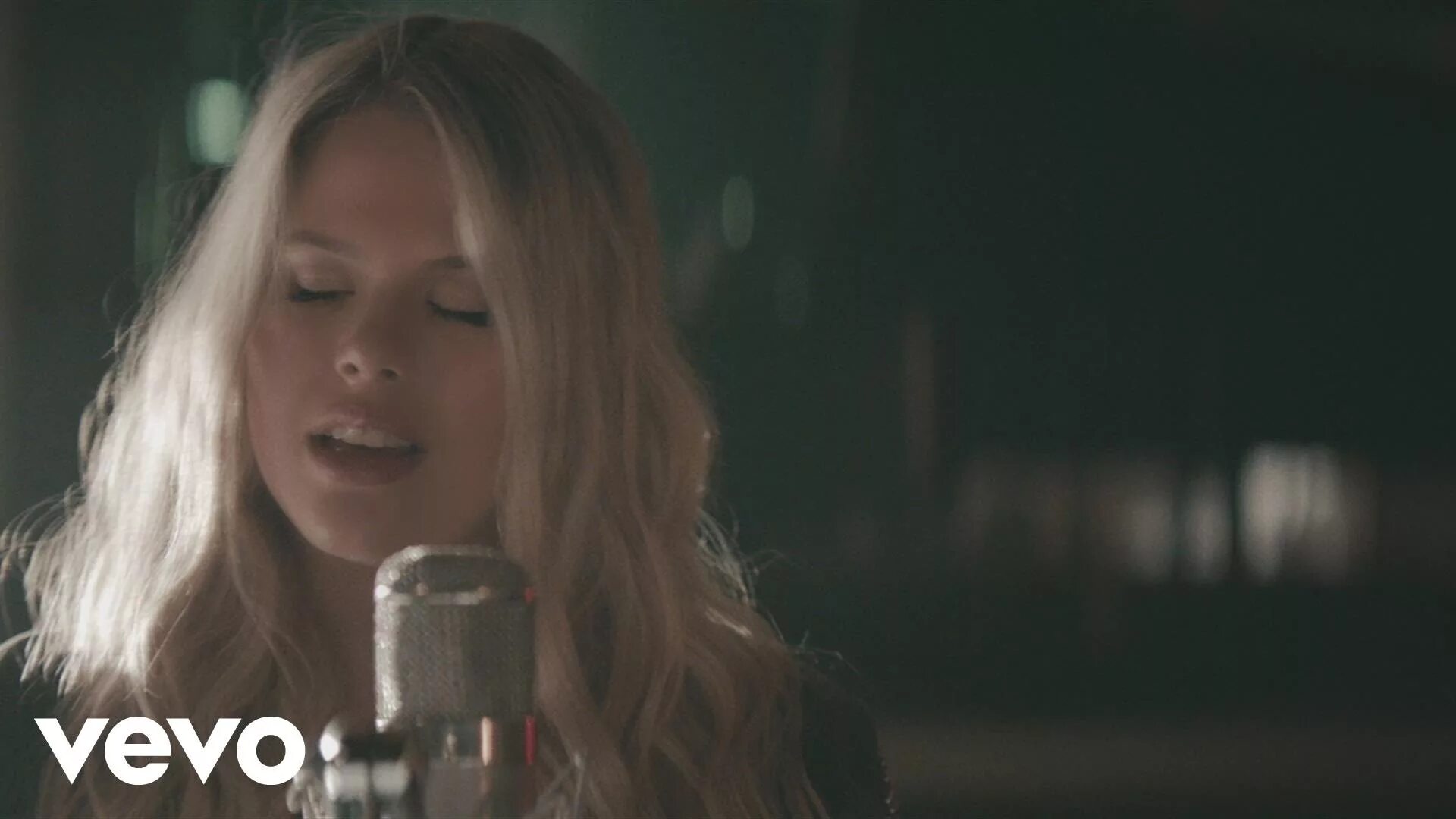 Own it 1. We own i t. Own this city сериал. Wiz khalifa - we own it (fast & furious). We own i t.