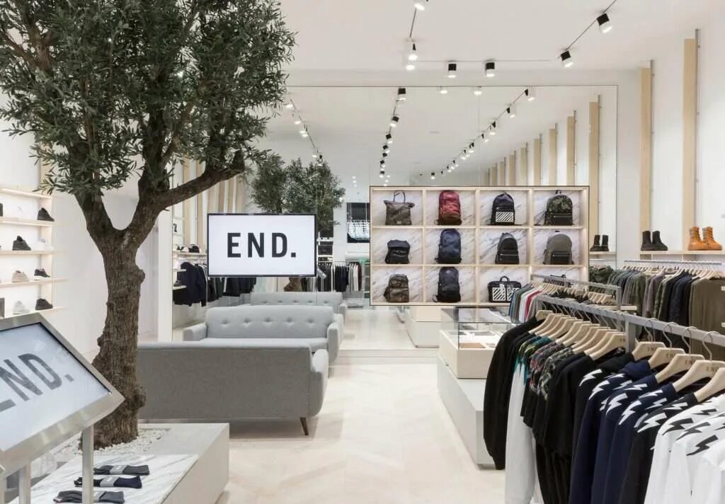 Интернет магазин store отзывы. Одежда. End.Clothing магазин. End магазин. Британский магазин одежды.