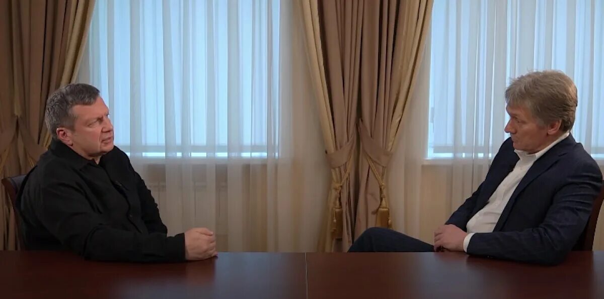 Последнее интервью кологривого. Песков дмитрий пресс-секретарь интервью. дмитрий песков интервью. песков и ельцин. песков и соловьев.