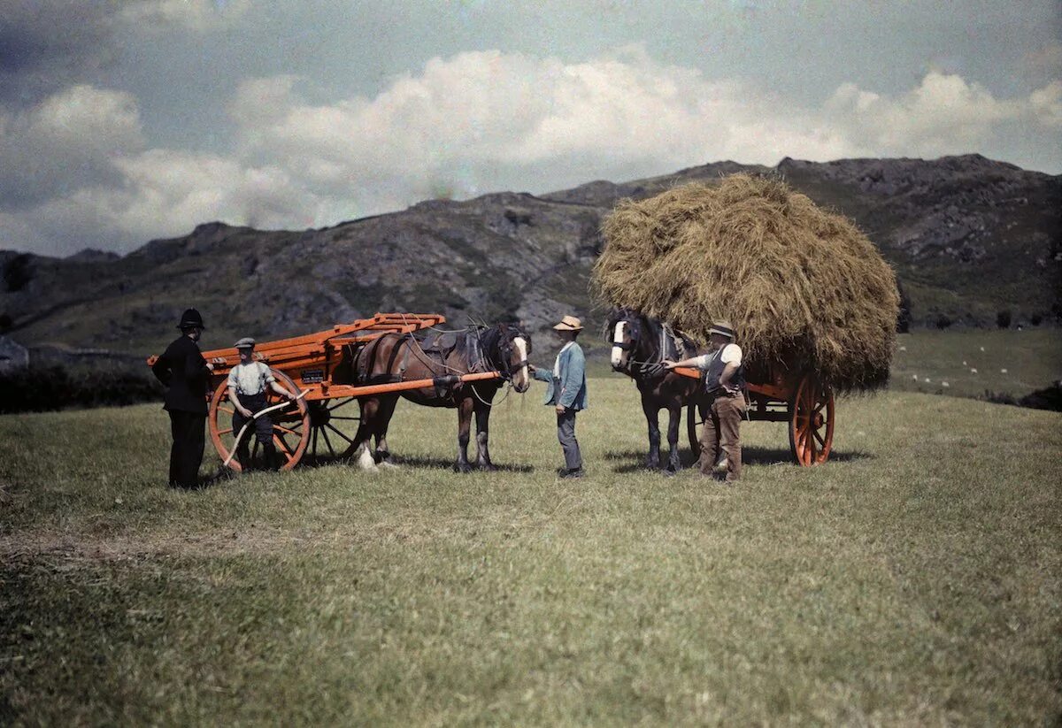 Цветная фотография. Англия 1928 год. Англия 1920 годы. Исторические цветные фотографии. Фермер Англия начало 20 века.