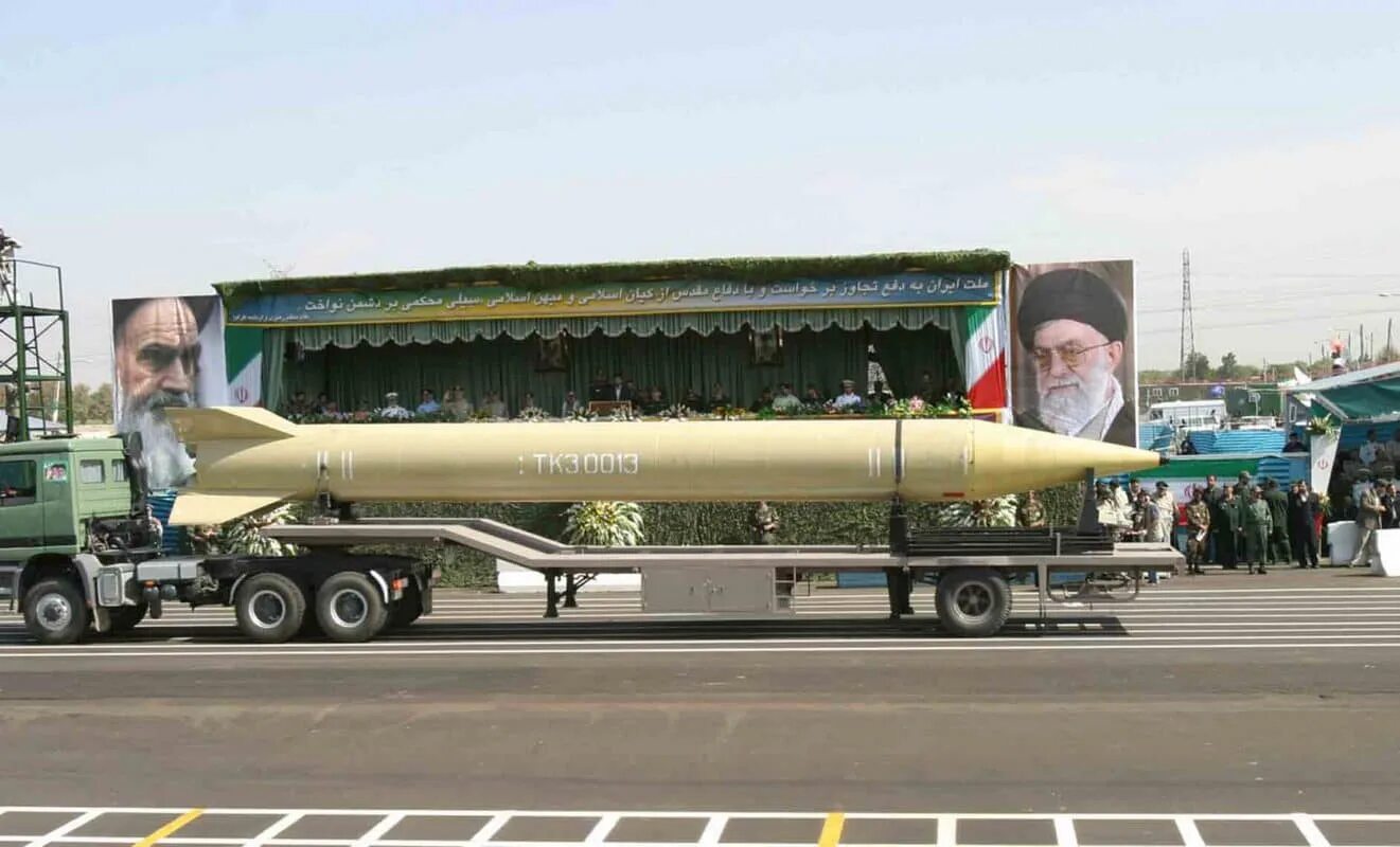 Сколько ядерного оружия у ирана. Ракета Шехаб-2 Иран. Ракета Шехаб-1 Иран. Иран ЗРК Бавар 373. Иранская ракета Shahab-3.