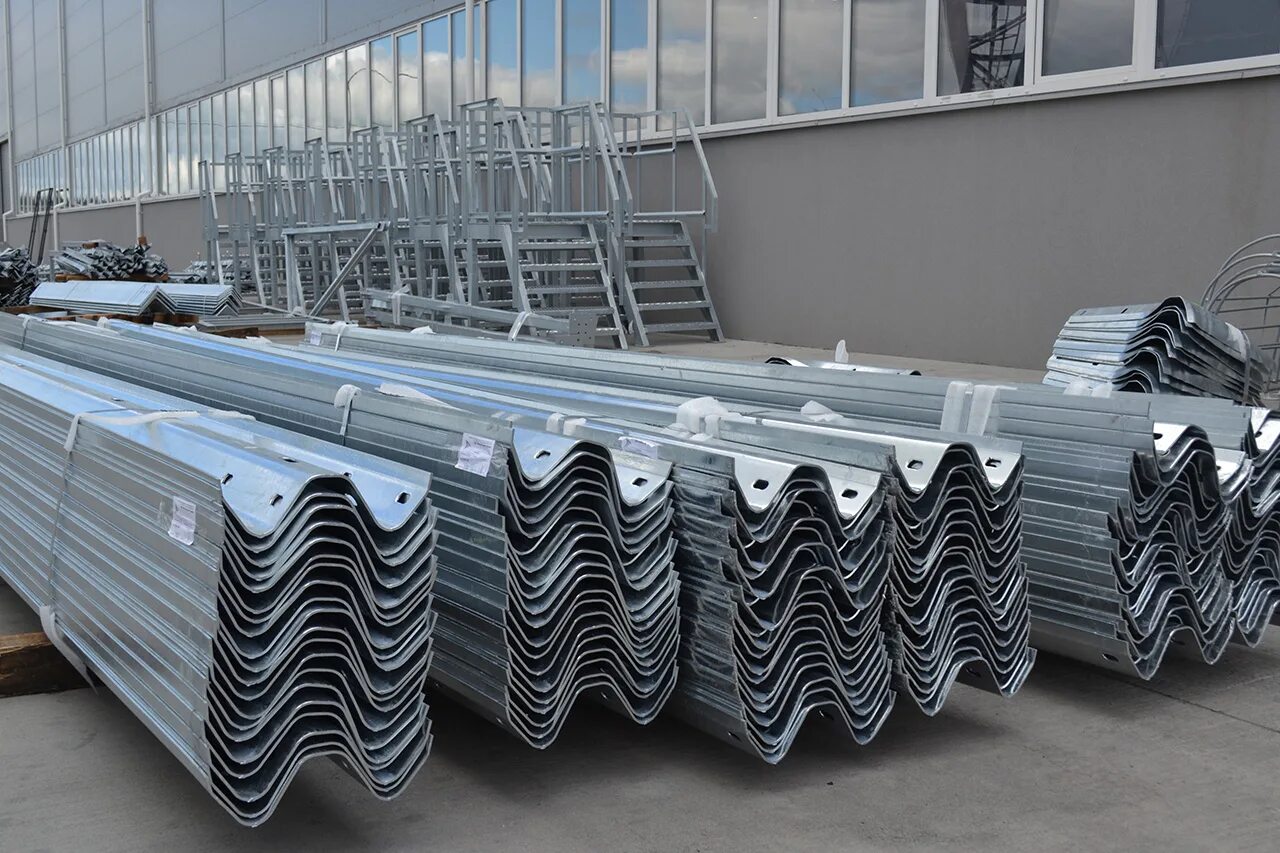 Балка ограждения. Барьерные дорожные ограждения 11мо. Балка ограждения. 00-1. Ограждение 11мо-250-0,75-1,0-0,75.