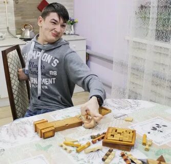 Талант парень