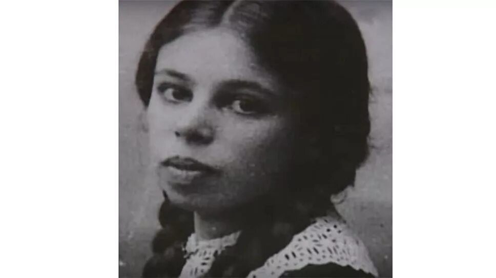 Ковалева перевод. Рита райт-ковалёва. рита райт ковалева. рита райт ковалева в молодости. маяковский и рита райт ковалева.
