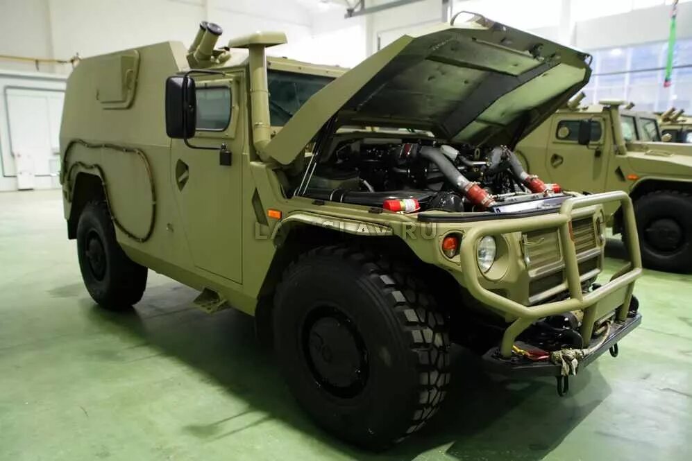 Боевая машина "Тигр" многоцелевого ракетного комплекса "Корнет-ЭМ" . Русский "Ти