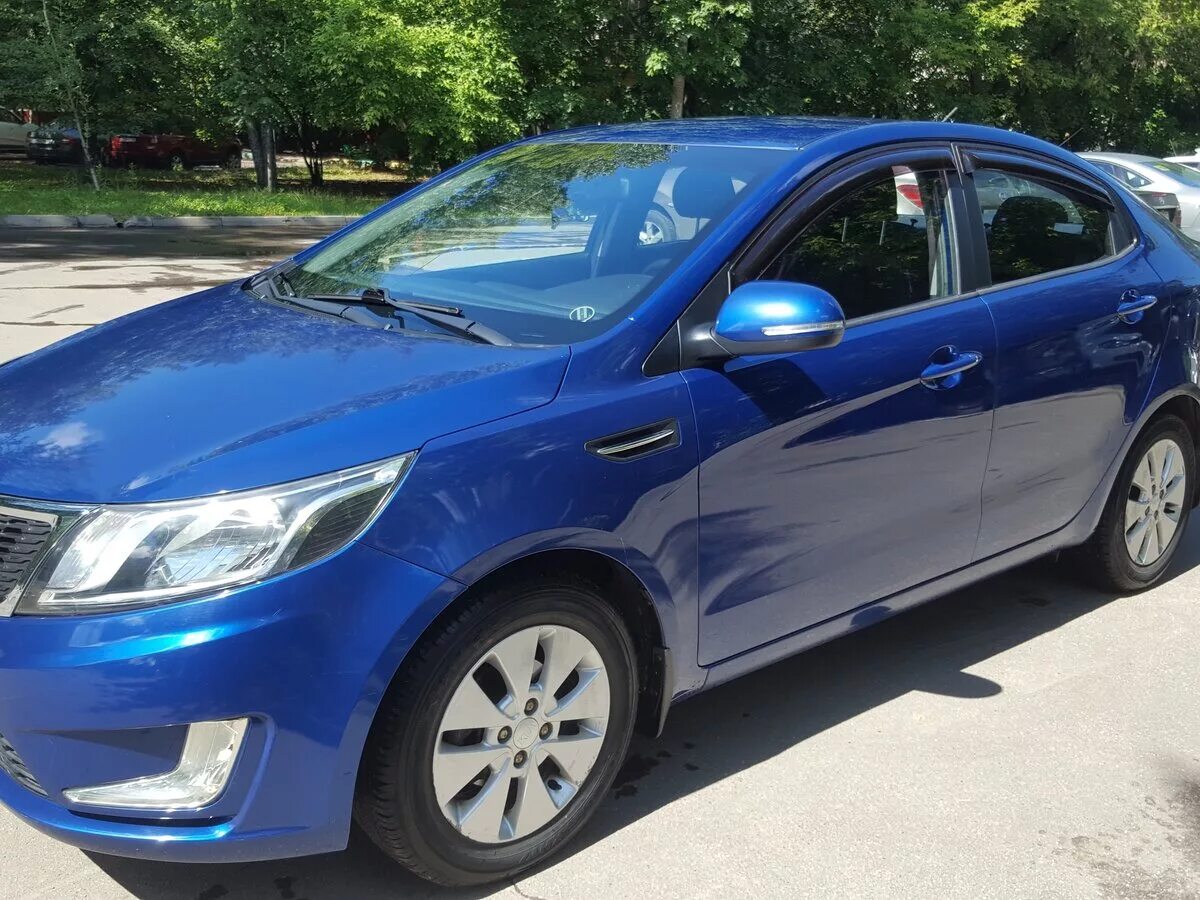 Kia rio цвета. Kia Rio, 2015 голубой. Kia Rio 3 синяя. Kia Rio 2011 голубая. Kia Rio 2011 синяя.