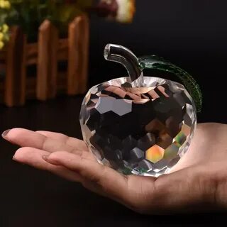 Стеклянный подарок