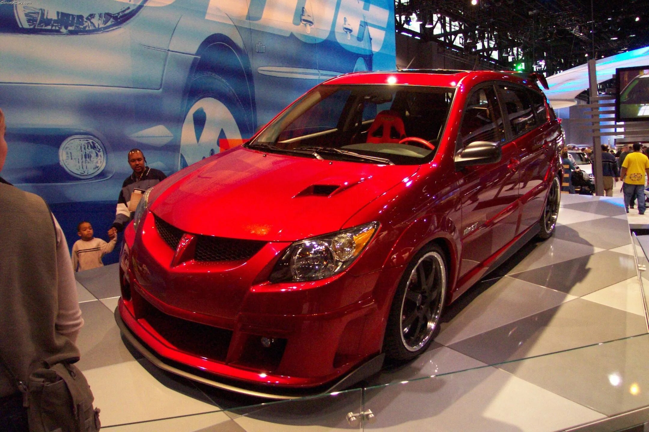 Pontiac Vibe. Понтиак Вайб gt. Pontiac Vibe новая. Pontiac Vibe gt. Вайба машина