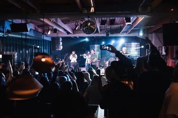Женя Любич Мумий Тролль Music Bar