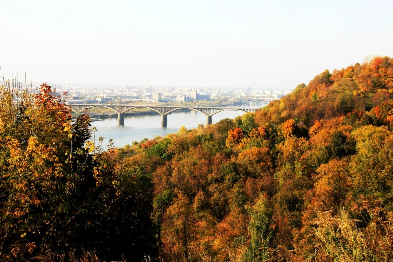 Октябрь нижний новгород. Осенний парк Швейцария Нижний Новгород. Парк Швейцария Нижний Новгород осенью. Золотая осень Нижний Новгород парк Швейцария. Золотая осень в Нижнем Новгороде.