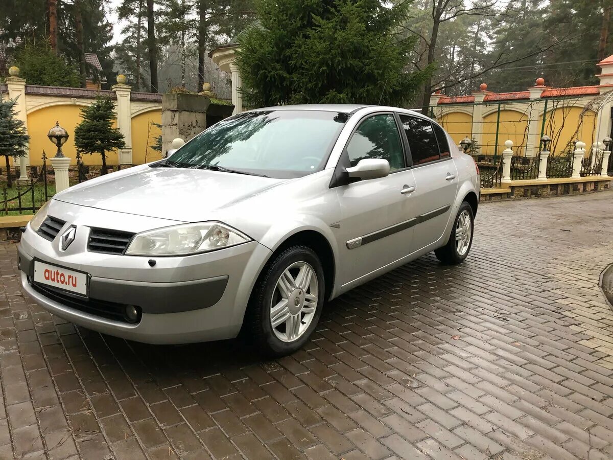 Рено 2005 г. Renault Megane 2 2005. Рено Меган 2 2005. Рено Меган 2005. Рено Меган 2 2005 года.