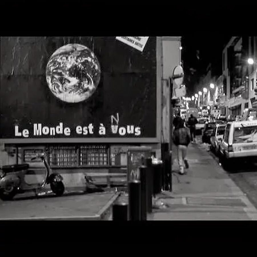 Lemonde обложка. Le monde est a nous wallpaper. Le monde est a nous wallpaper. Le monde est a nous wallpaper. Overnight le monde.