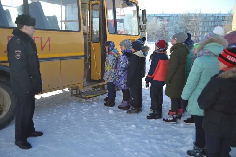 Подвязновская школа. Подвязновская школа учителя. Село Подвязновский Ивановской области.