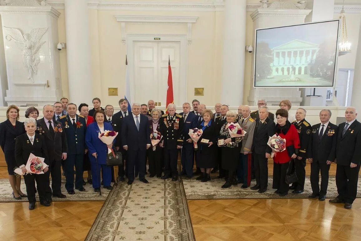 Вилинбахов г в в молодости. Общественные деятели санкт-петербурга. Вилинбахов георгий вадимович. 2023. Николай буров актер.