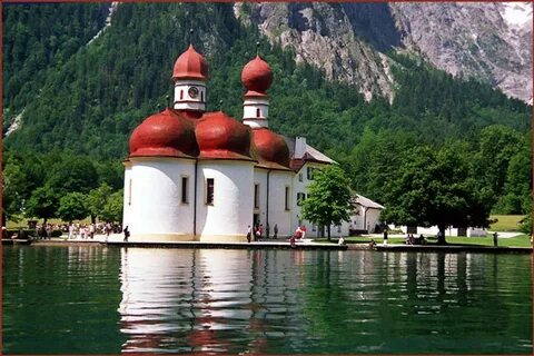 Красные купола