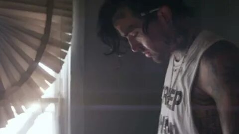 Yelawolf row your