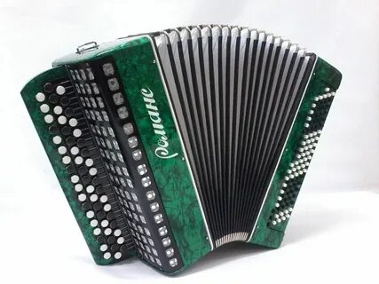 Орыс секс папа трахает әдемі қыз