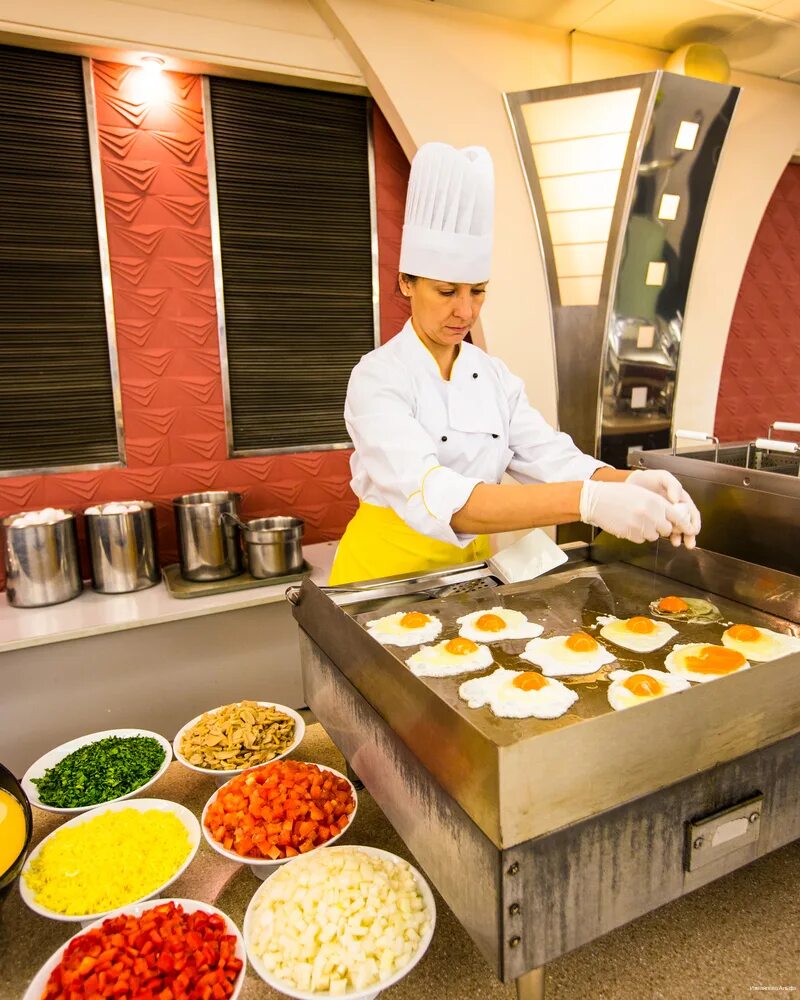 Измайлово бета шведский стол. Отель альфа измайлово шведский стол. шведский стол альфа измайлово. альфа измайлово ресторан. гостиница альфа измайлово питание.