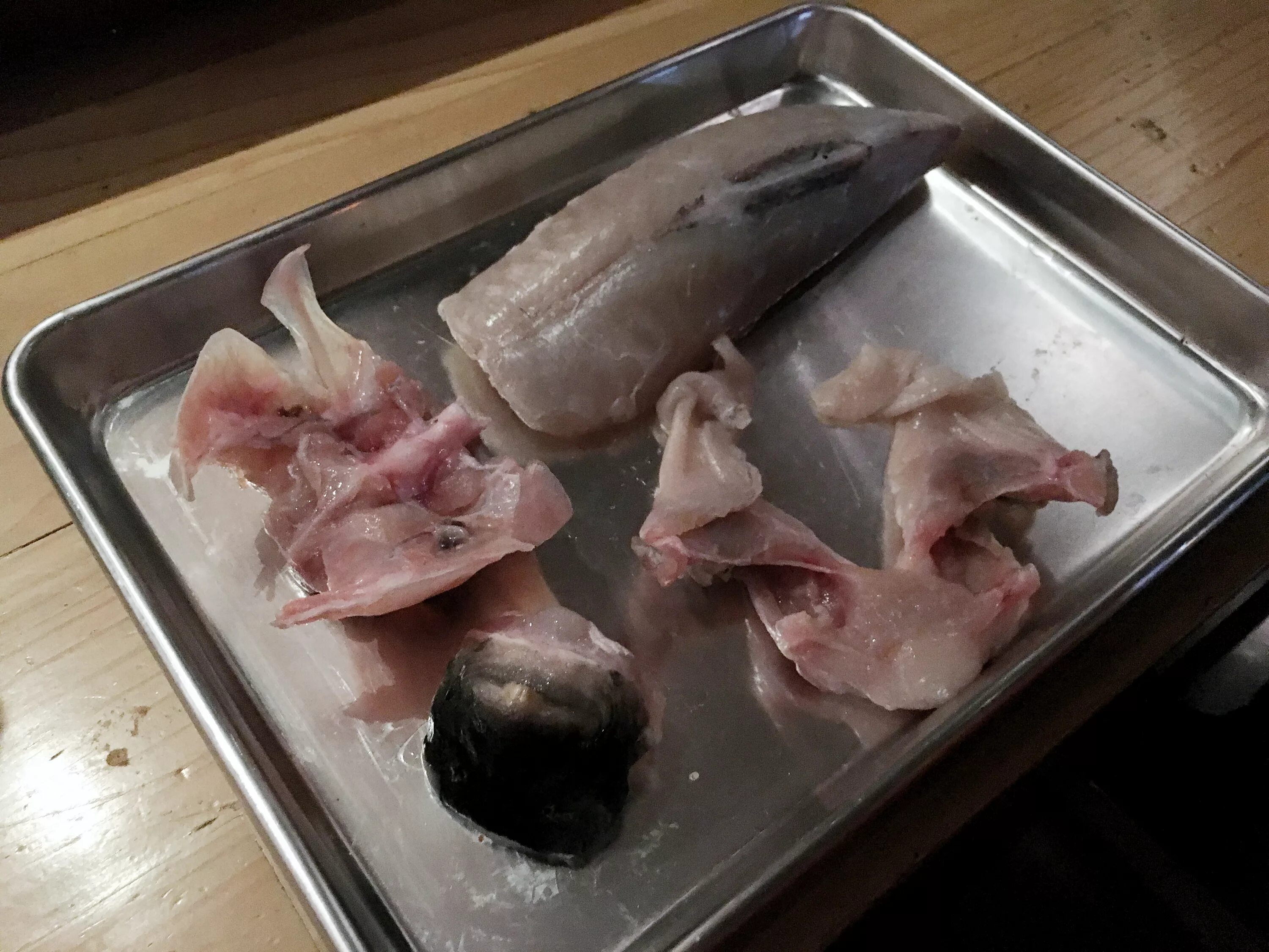 Как называется рыбье мясо. Филе фугу. рыба фугу мясо. фуга рыба разделывание.