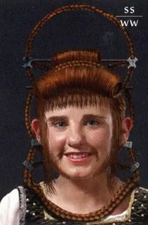 Женщина гномик