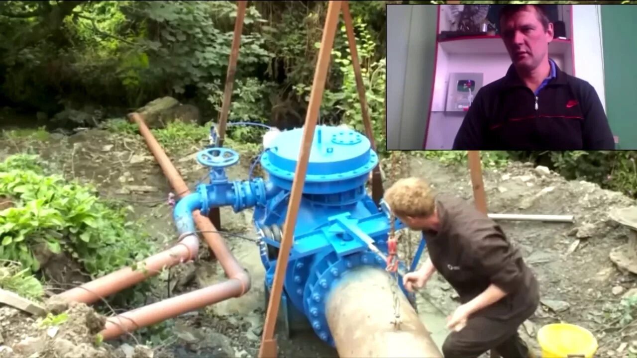Водяной насос из бочки без электричества. Вакуумный водяной насос без электричества. Насос без электричества. Насос без электричества. Гидротаранный насос рогозина.