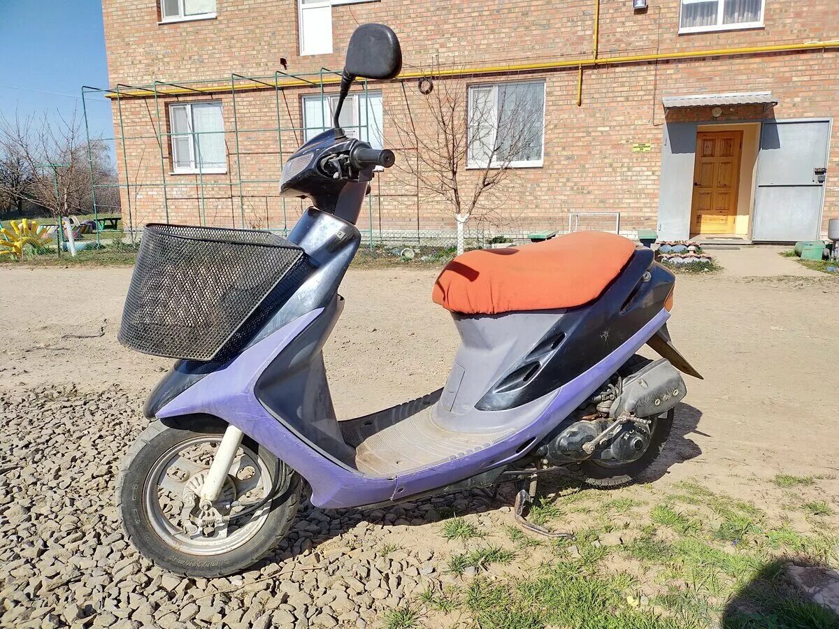 Honda Dio 2000 года. Мопед Honda Dio 2000 год. Скутер Хонда дио за 5000. Хонда дио 2000 кубов. Скутеры б у москва