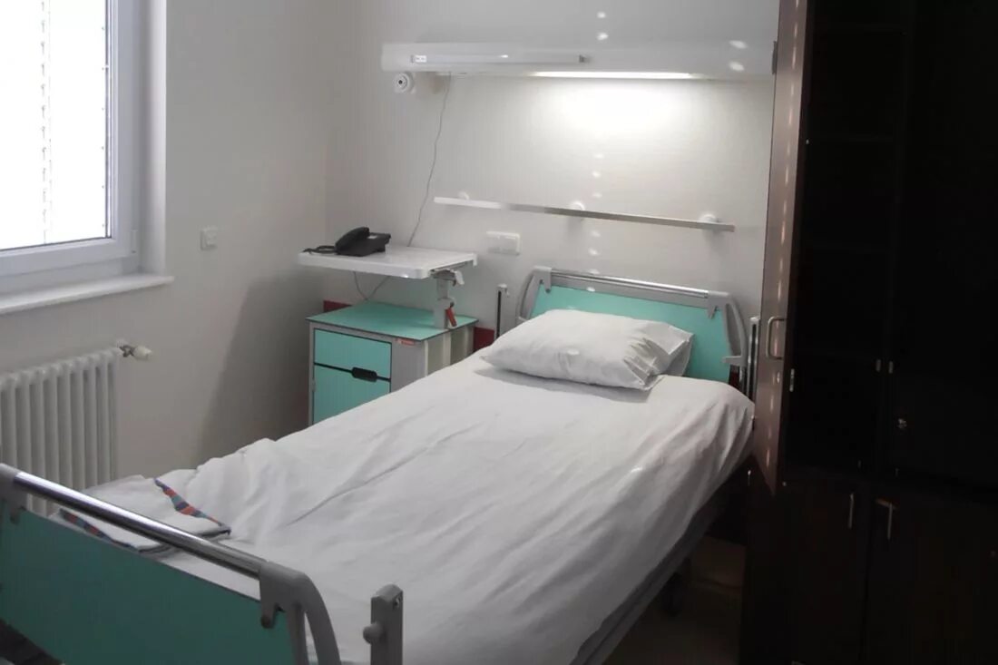 вороновская больница инфекционная больница. большинство палаты. палата в 67 больнице октябрьское поле. большинство палаты. палата в больнице.