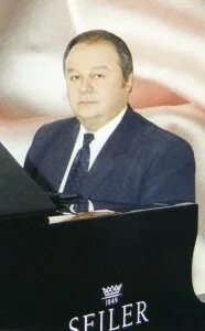 Сураев королев