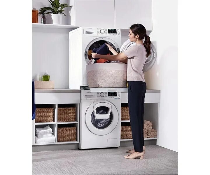 Можно ли стиральную машину ставить на сушильную. Сушильная машина Samsung dv90t5240aw. Сушильная машина Samsung инокс. Стирально сушильная машинка самсунг. Стиральная машина LG сушилка + стиралка.