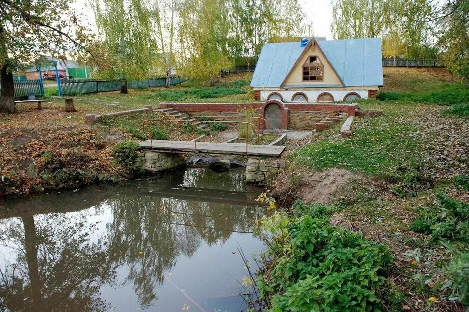 Родник чишмы. Билярск Святой ключ. Родник Изге чишмэ Альметьевск. Святой ключ (Изге Чишмә. Родник Святой ключ.