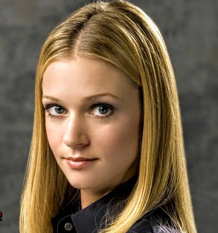 Эй Джей Кук. Кук актриса Эй Джей. Эй Джей Кук 2022. AJ Cook Criminal Minds..