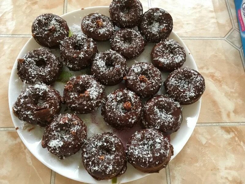 Мультипекарь режилнт плняики. Пончики в мультипекаре творожные. Пончики творожные для мультипекаря. Пончики в мультипекари рецепт. Рецепт пончиков для мультипекаря.